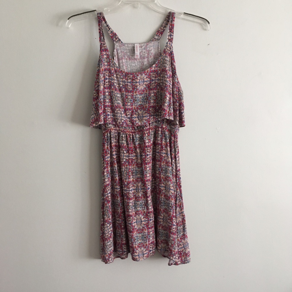 Xhilaration dress size medium